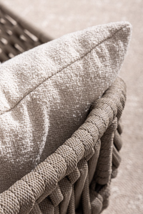 tamires-boucle-bizzotto